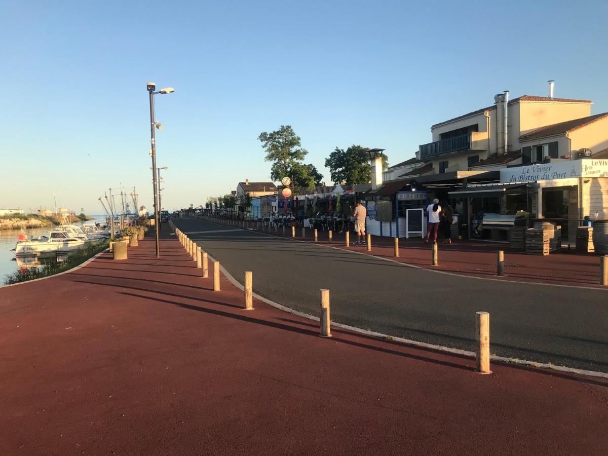 Mobil Home Avec Spacieuse Terrasse A Meschers Proche De Royan Kültér fotó